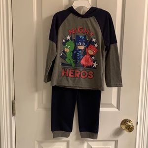 NWT-PJ Masks 2-Piece Long Sleeve Shirt & Swestpants
